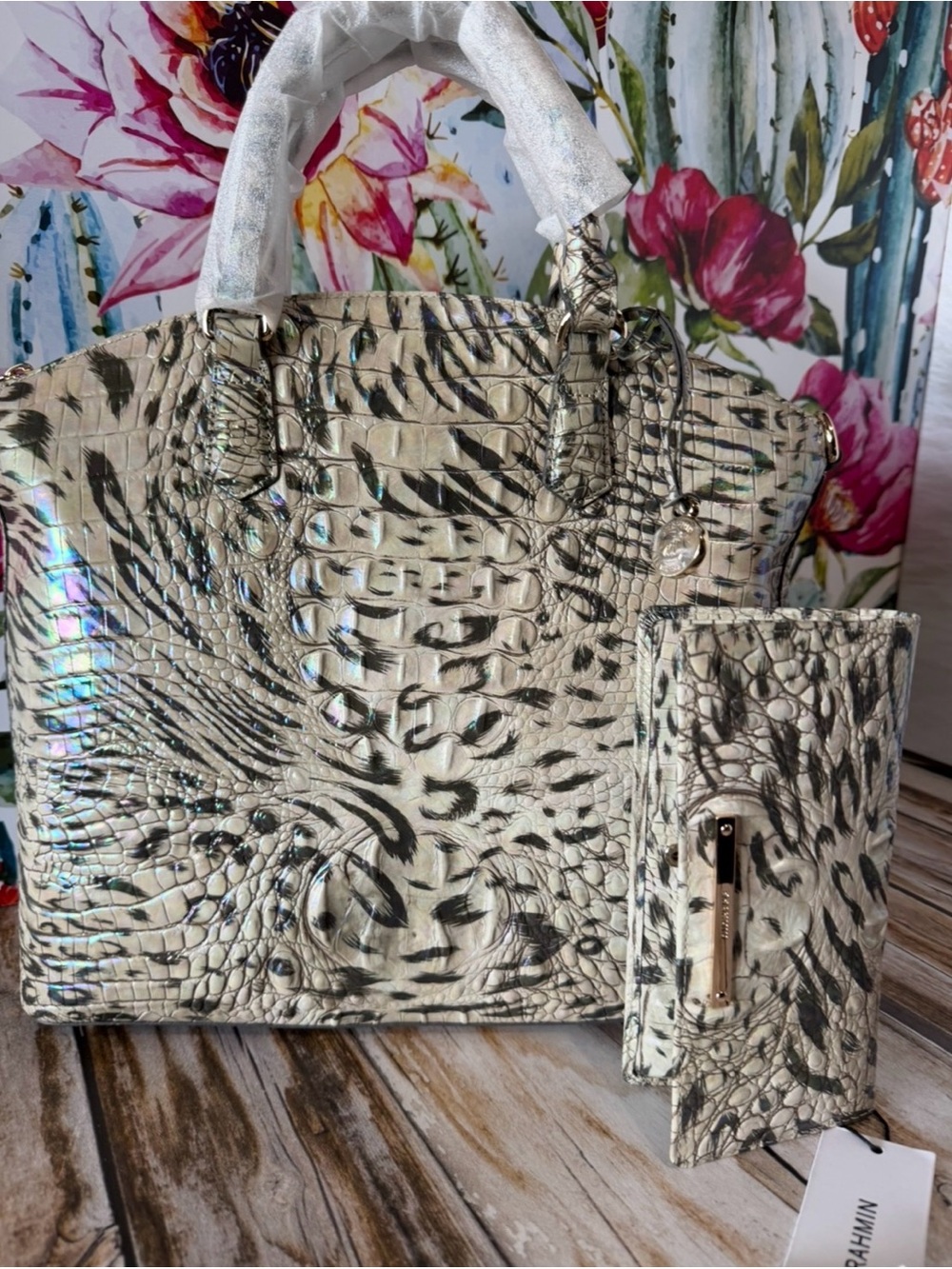 Last 1 NWT BRAHMIN LARGE DUXBURY OBSESSION Animal Print & Wallet Leopard Cheetah - Picture 15 of 16